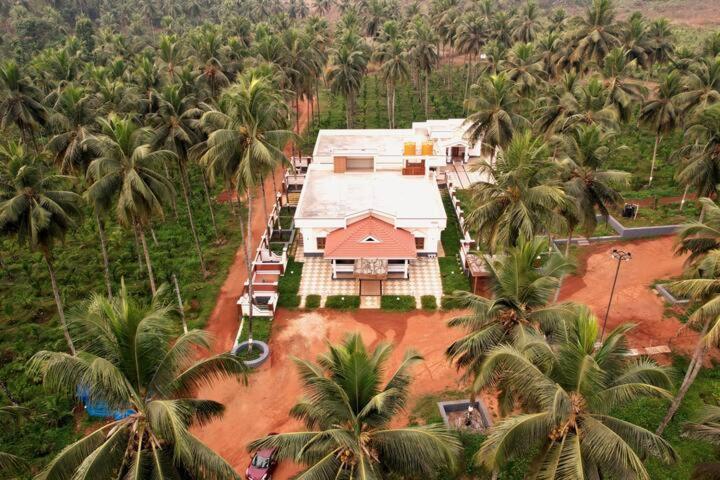 Beautiful Farm House & Villa - Monappa Estate - Top Rated Udupi Exterior foto